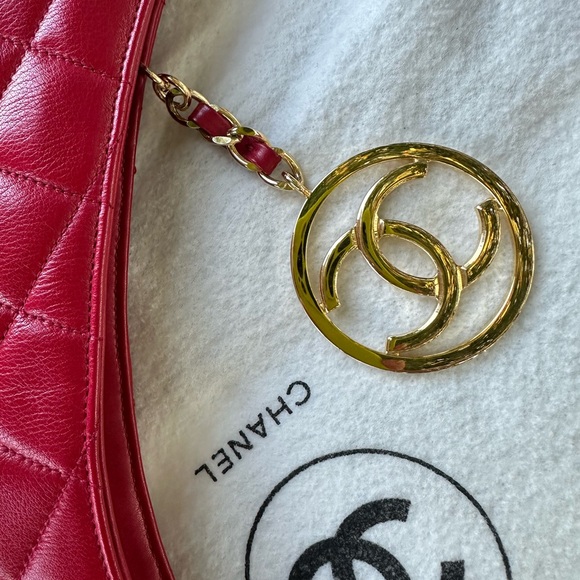 Excellent vintage Chanel lambskin large hobo with original dustbag - Picture 6 of 13